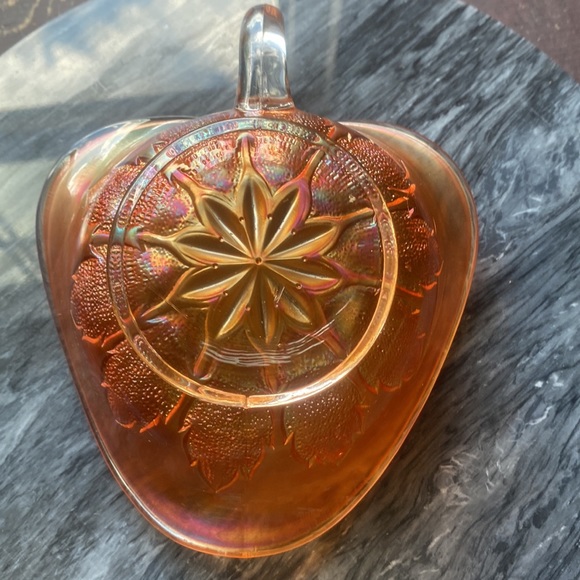 Dugan Marigold Carnival Glass Leaf Rays Nappy Dish - Picture 6 of 6